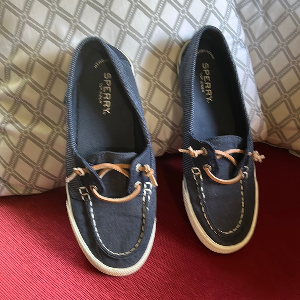 Sperry shoes size 6.5